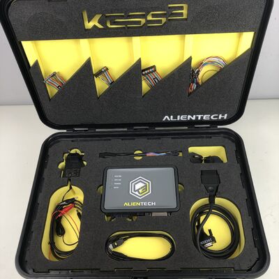 Programmatore ECU slave Alientech KESS3 con ottimizzazione dell'avvio da banco OBD Calcoli di checksum superveloci e abbonamento di un anno